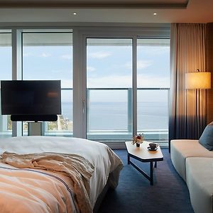 Premier Twin Room